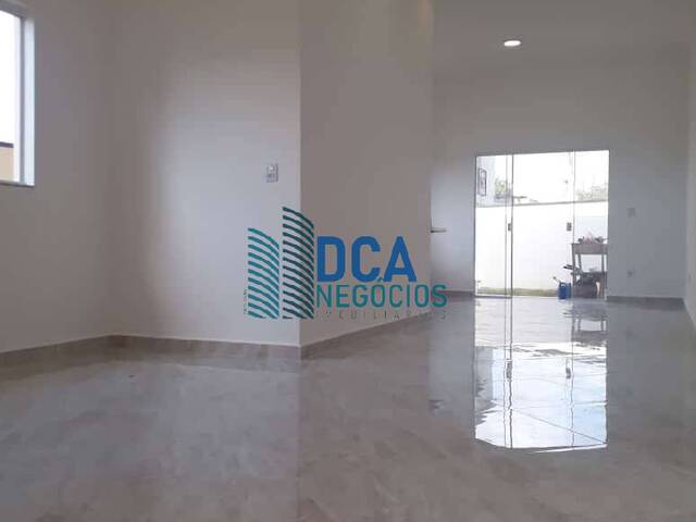 #CA0528_DCA - Casa em condomínio para Venda em Taubaté - SP
