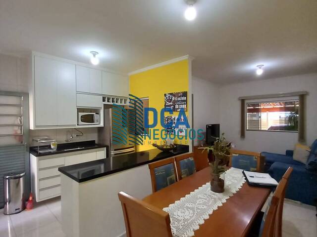 Venda em Residencial Estoril - Taubaté